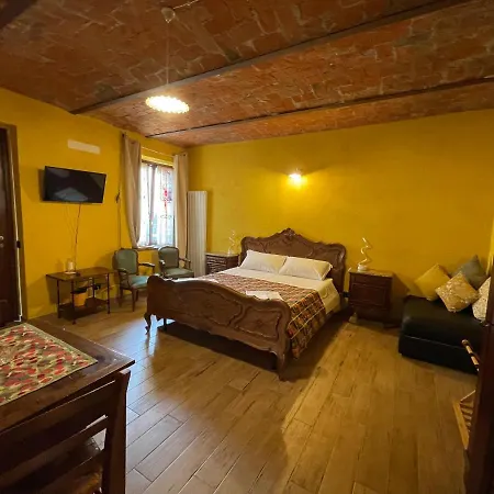 Le Del Tiglio Bed & Breakfast 3*