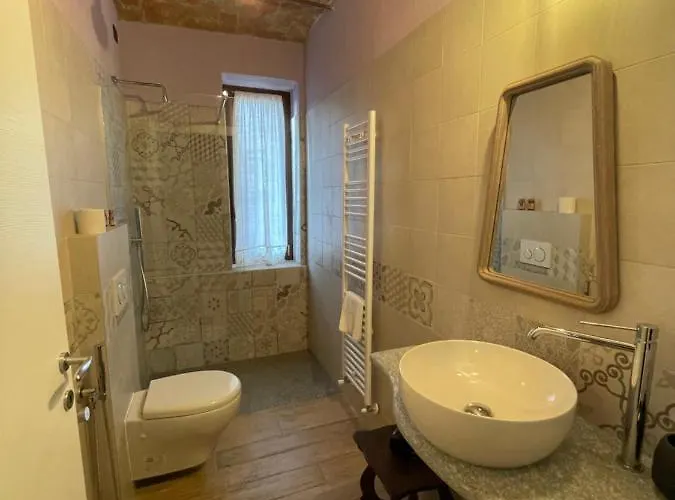 Le Del Tiglio Oda ve Kahvaltı 3*